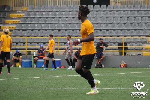 FC-Tours-VCU-Sporting-FC-32